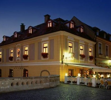 Offi Haz Hotel Eger Exterior foto